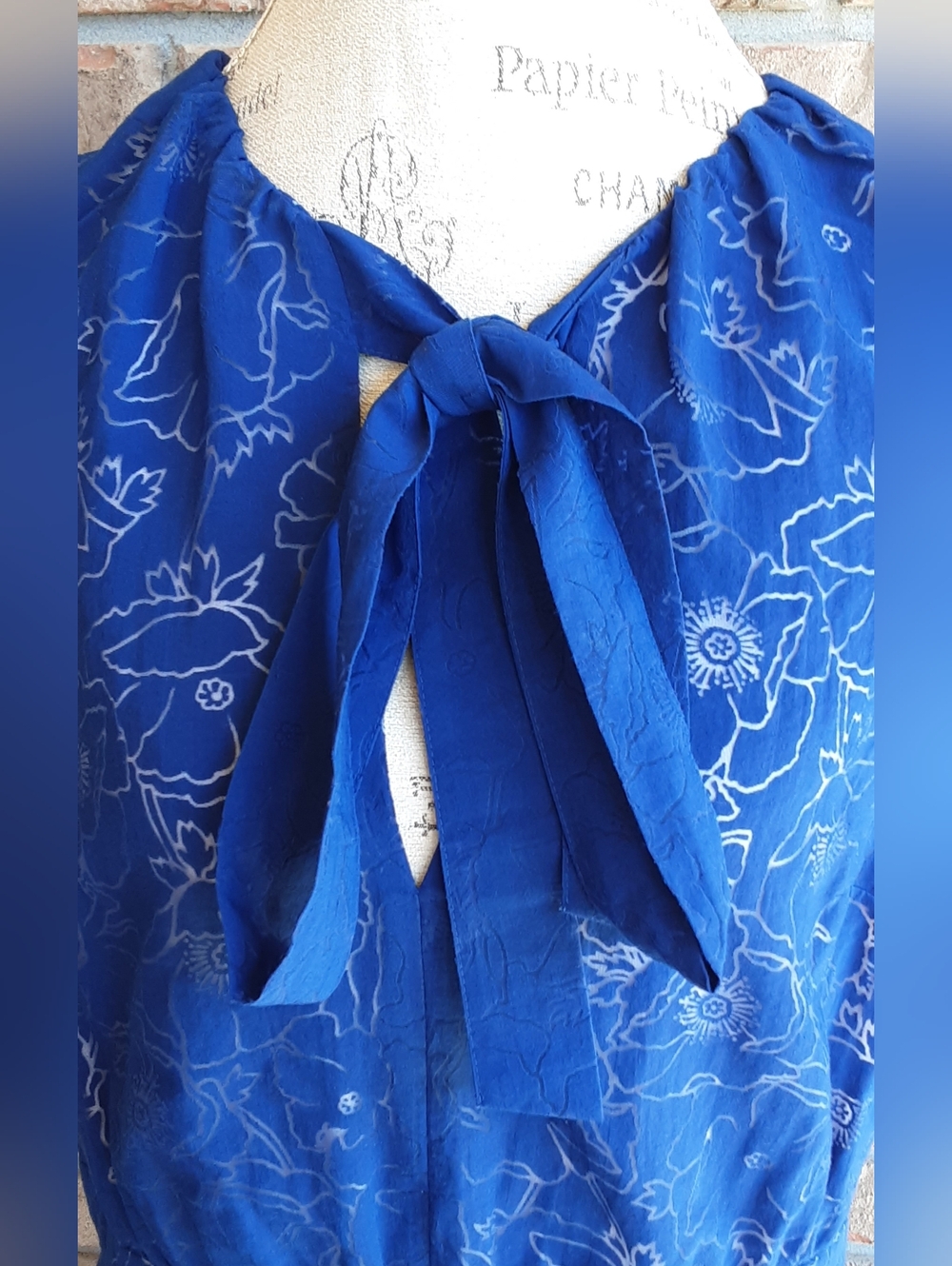 Ted Baker Timmia Blue Floral Tie-Neck Asymetrical Tiered Dress NWT - Picture 5 of 11